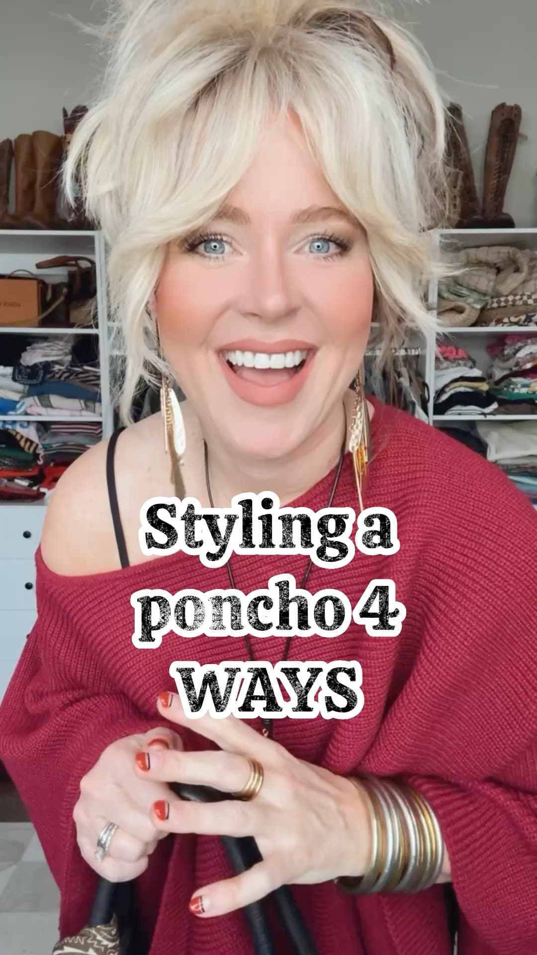 4 WAYS to wear this adorable fringe poncho!